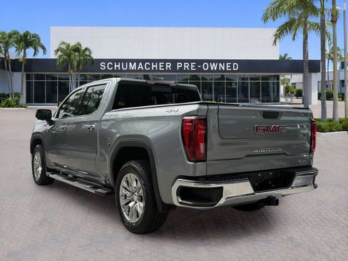 Used 2025 GMC Sierra 1500 SLT w/ SLT Convenience Package AWD/4WD image 5