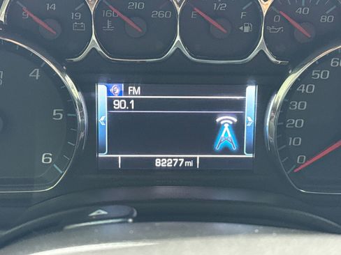 Used 2019 Chevrolet Tahoe LS w/ Enhanced Driver Alert Package RWD image 23