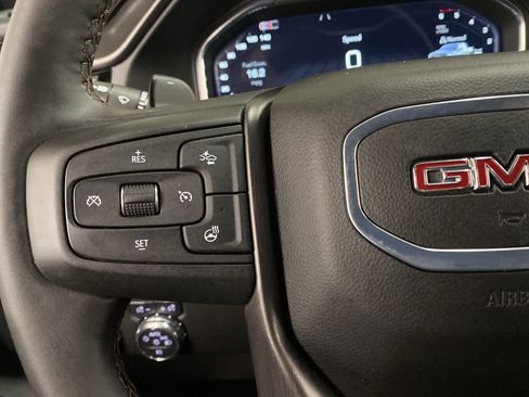 Used 2025 GMC Sierra 1500 AT4 w/ AT4 Premium Package image 20