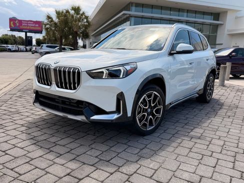 New 2026 BMW X1 xDrive28i w/ Convenience Package AWD/4WD image 1
