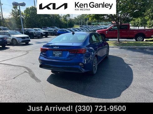 Certified 2024 Kia Forte LXS w/ LXS Technology Package FWD image 5