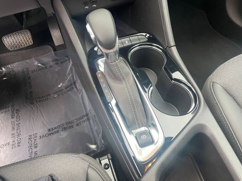 Used 2025 Buick Encore GX Preferred image 41