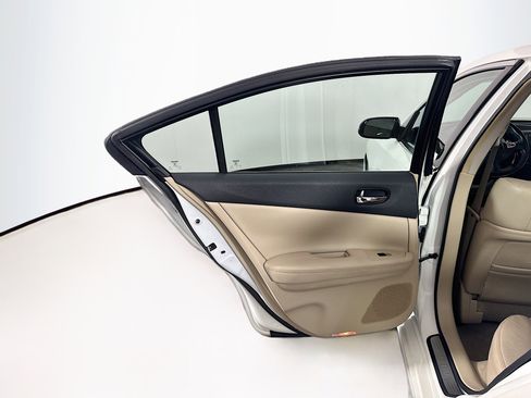 Used 2014 Nissan Maxima 3.5 SV w/ Premium Package FWD image 26