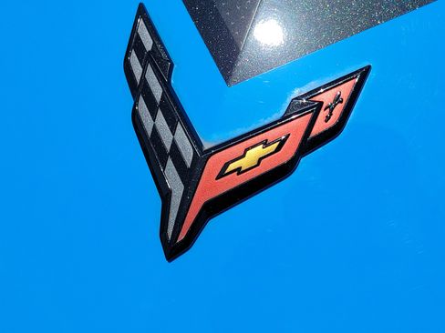 Used 2022 Chevrolet Corvette Stingray Preferred Cpe w/ Z51 Performance Package RWD image 12