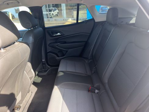 Used 2024 Chevrolet Trax LT FWD image 6