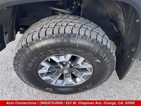 Used 2017 Toyota Tacoma TRD Off-Road image 43