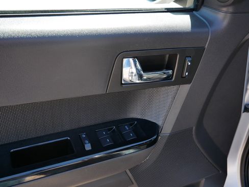 Used 2012 Ford Escape Limited FWD image 20