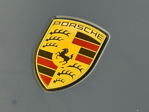 Used 2022 Porsche Taycan 4 Cross Turismo w/ Premium Package AWD/4WD image 34