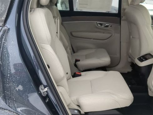 New 2026 Volvo XC90 B6 Ultra w/ Protection Package Premier image 19