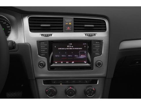 Used 2015 Volkswagen Golf TDI SE FWD image 13
