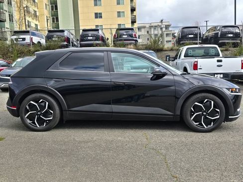 Used 2024 Hyundai Ioniq 5 SEL RWD image 8