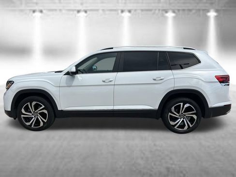 Used 2023 Volkswagen Atlas SEL AWD/4WD image 3