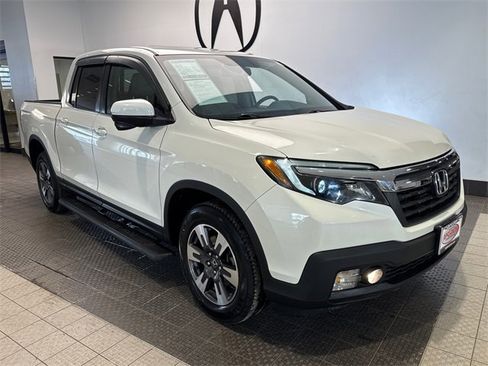 Used 2019 Honda Ridgeline RTL-T image 2