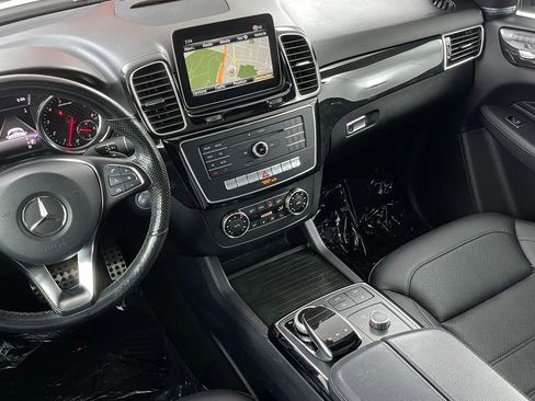 Used 2019 Mercedes-Benz GLE 43 AMG 4MATIC image 19