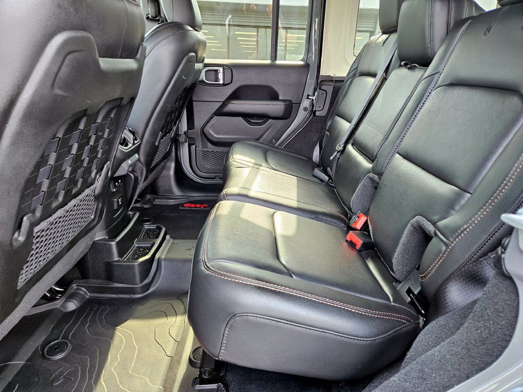 Used 2023 Jeep Wrangler Unlimited Rubicon 392 w/ Xtreme Recon 35" Tire Package AWD/4WD image 20