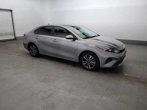 Used 2023 Kia Forte LXS FWD image 11