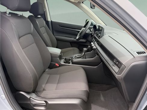 Certified 2024 Honda CR-V EX image 29