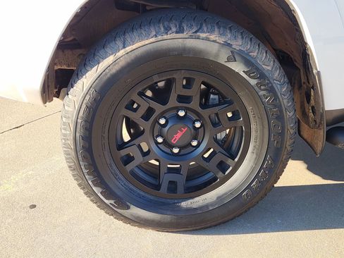 Used 2023 Toyota 4Runner SR5 image 14