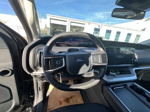 New 2026 Ford Expedition Max Platinum w/ Driver's Package image 16