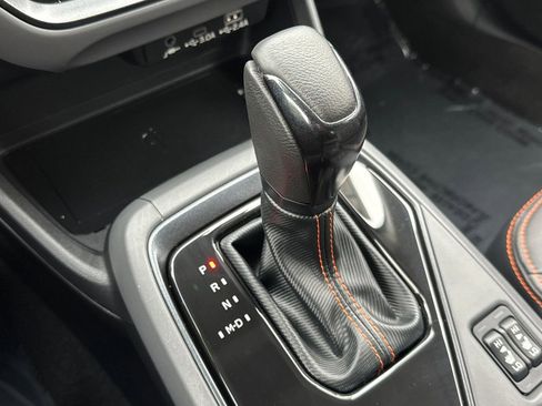 Certified 2025 Subaru Crosstrek 2.5i Limited w/ Crosstrek Mirror Package image 24