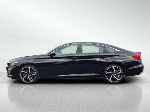 Used 2019 Honda Accord Sport image 7