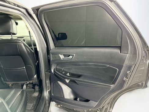 Used 2020 Ford Edge Titanium w/ Equipment Group 301A image 30