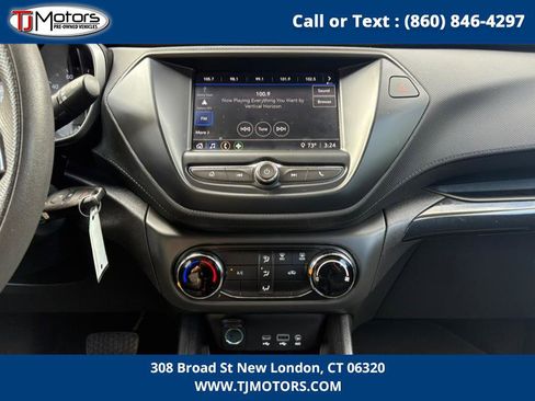 Used 2021 Chevrolet TrailBlazer LS image 18
