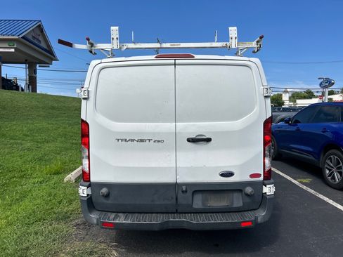 Used 2018 Ford Transit 250 148 Low Roof RWD image 6