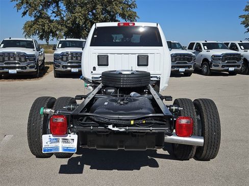 New 2026 RAM 5500 Tradesman w/ Chrome Appearance Group image 6