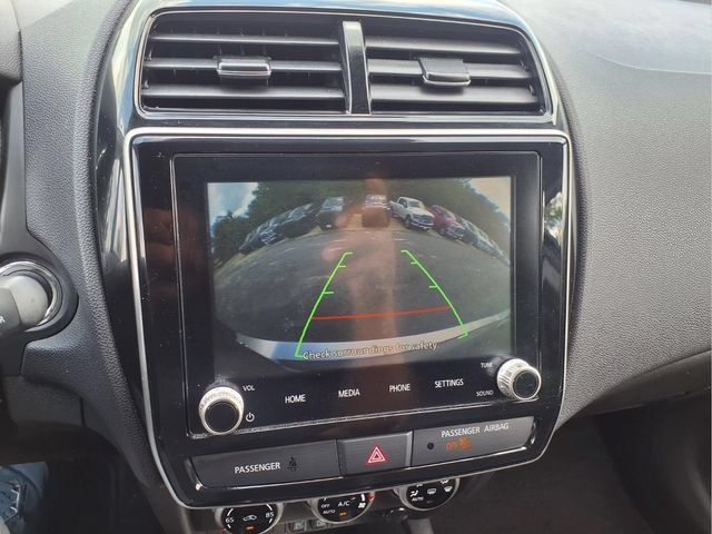 Used 2025 Mitsubishi Outlander Sport SE AWD/4WD image 32