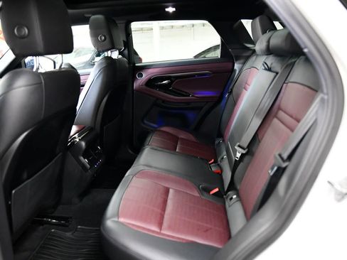 Used 2022 Land Rover Range Rover Evoque R-Dynamic SE image 24