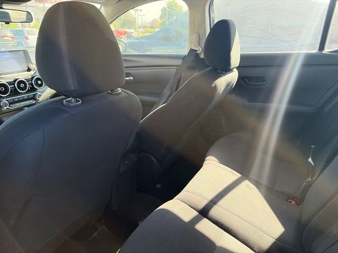 Used 2024 Nissan Sentra SV FWD image 7