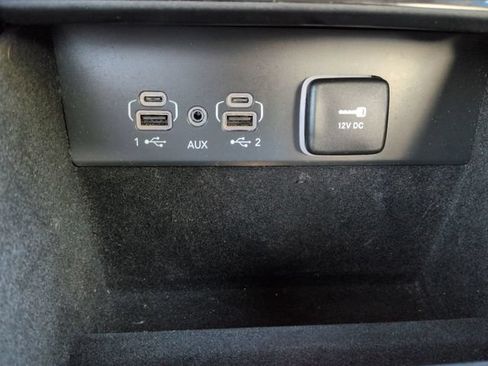 Certified 2021 Jeep Grand Cherokee L Limited AWD/4WD image 25