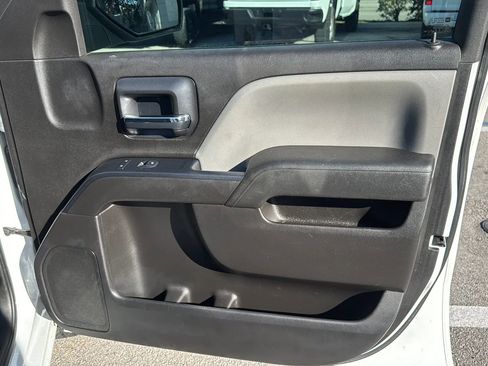 Used 2018 Chevrolet Silverado 1500 W/T w/ Trailering Package image 21