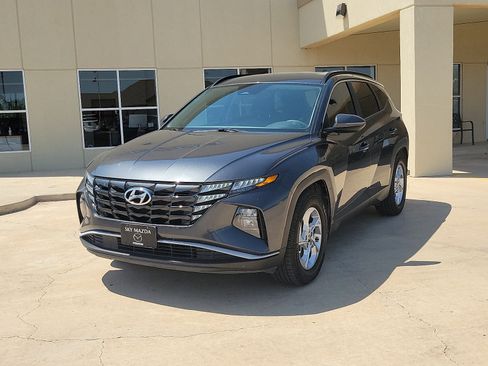 Used 2022 Hyundai Tucson SEL w/ Cargo Package FWD image 3