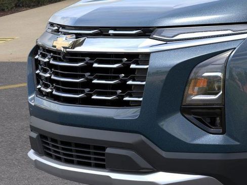 New 2025 Chevrolet Equinox LT w/ Convenience Package II image 37