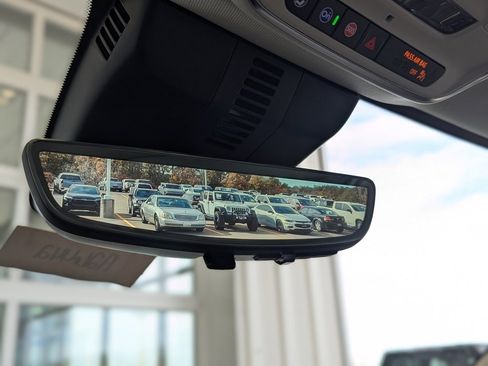 New 2026 GMC Acadia Denali w/ Super Cruise Package image 28