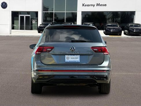 Used 2023 Volkswagen Tiguan SE R-Line FWD image 5