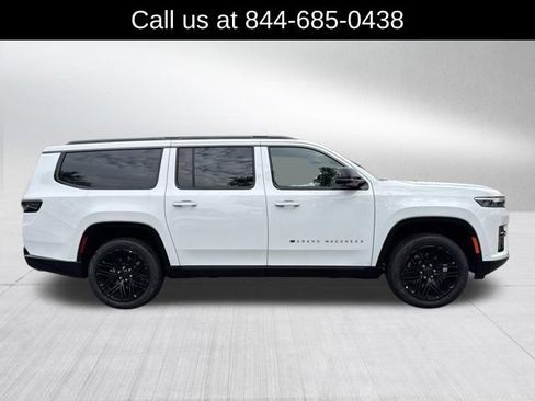 New 2026 Jeep Grand Wagoneer L Limited AWD/4WD image 4