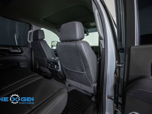 Used 2025 Chevrolet Silverado 2500 LTZ w/ LTZ Convenience Package AWD/4WD image 37