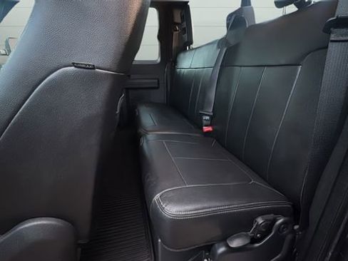 Used 2014 Ford F250 Lariat w/ Lariat Interior Package image 24