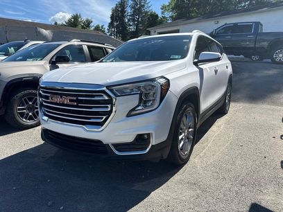 Used 2022 GMC Terrain SLT w/ Infotainment Package II