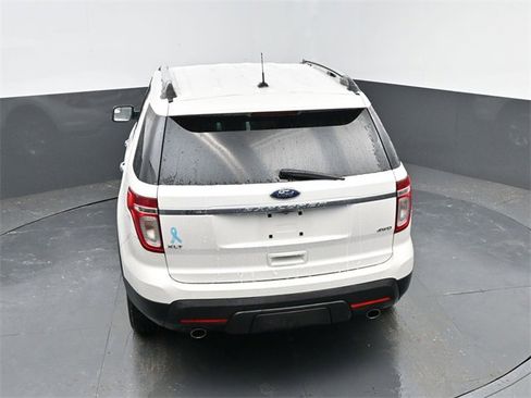 Used 2012 Ford Explorer XLT image 27