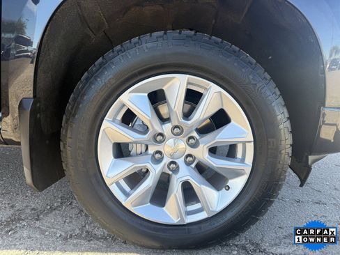 Used 2022 Chevrolet Silverado 1500 Custom w/ LPO, Dark Essentials Package image 10