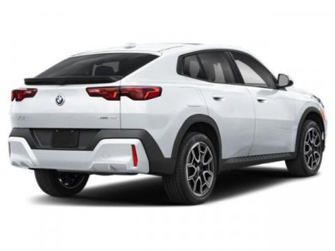 New 2026 BMW X2 xDrive28i w/ Technology Package AWD/4WD image 2