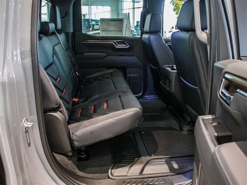 New 2025 Chevrolet Silverado 1500 RST w/ Convenience Package II image 17