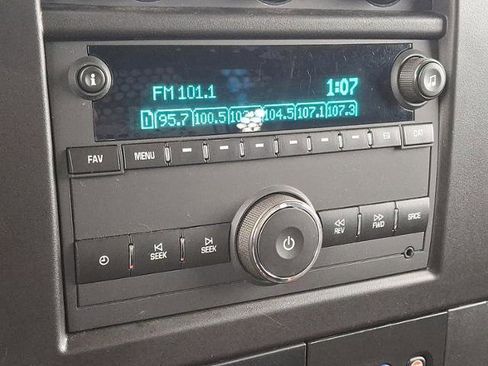 Used 2024 Chevrolet Express 2500 w/ Driver Convenience Package image 13