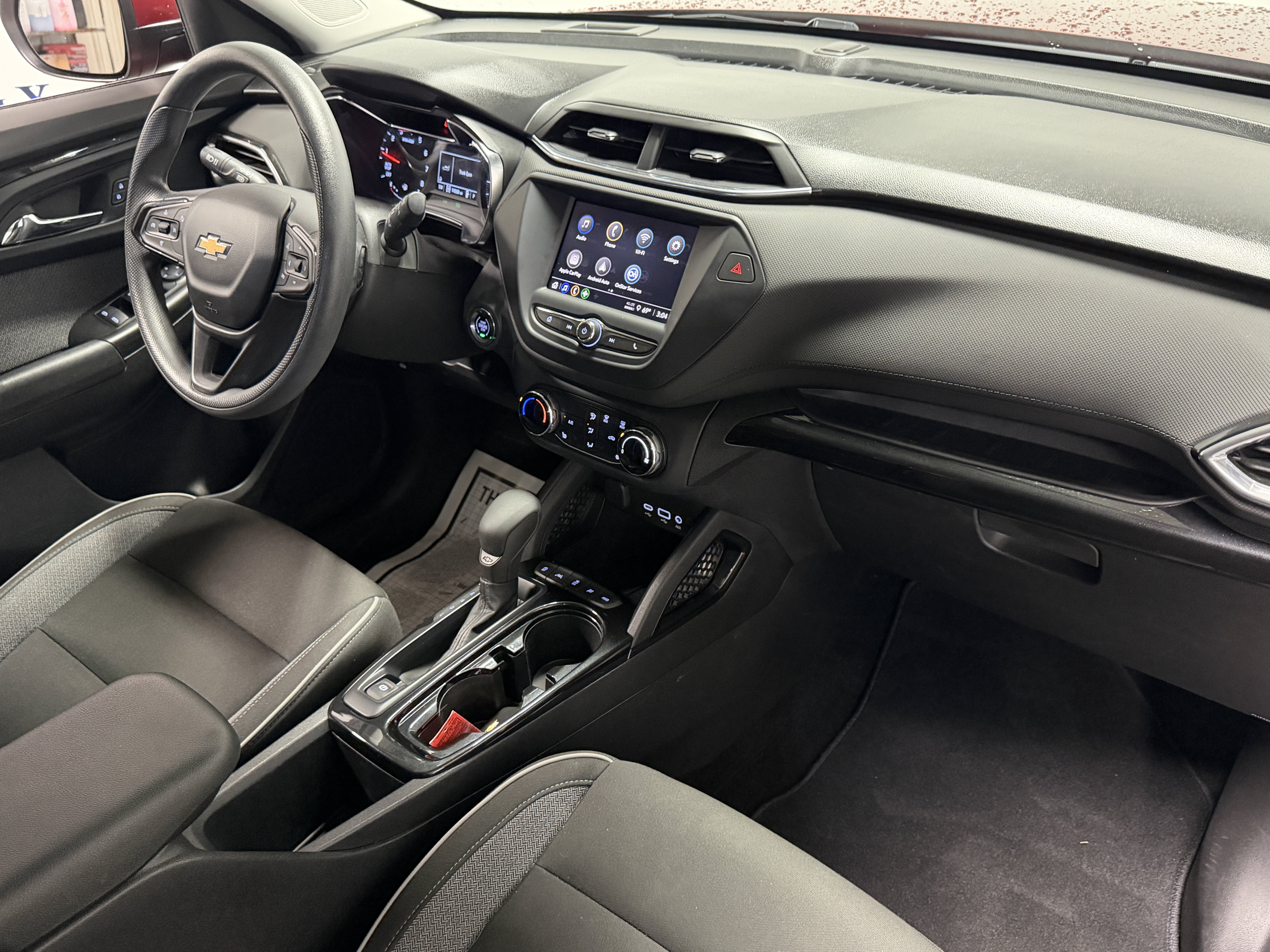 Used 2022 Chevrolet TrailBlazer LT AWD/4WD image 18