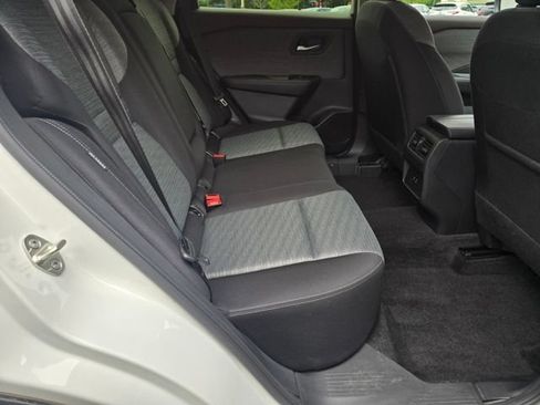 Used 2023 Nissan Rogue SV AWD/4WD image 13