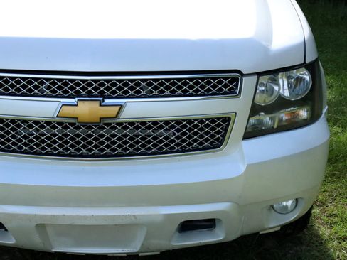 Used 2012 Chevrolet Tahoe LTZ image 29